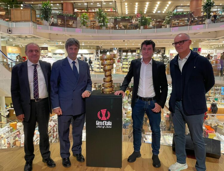 Eataly Milano Smeraldo ospita la Hall of Fame del Giro d’Italia